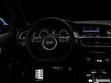  Centered wide dash shot photo